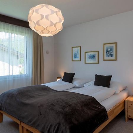 Tgesa La Roiva, Ferienwohnungen mit Hallenbad und Sauna Lenzerheide/Lai Exterior foto