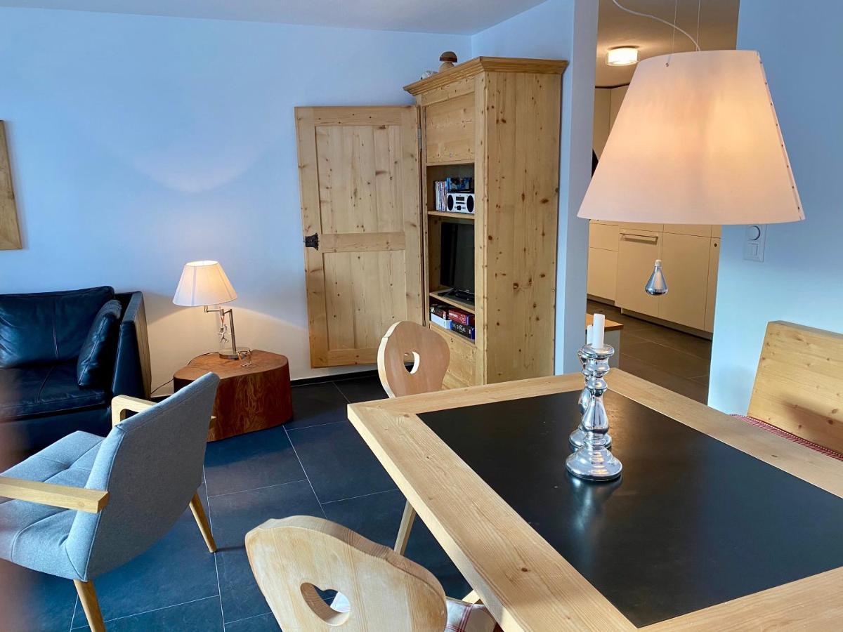 Tgesa La Roiva, Ferienwohnungen mit Hallenbad und Sauna Lenzerheide/Lai Exterior foto