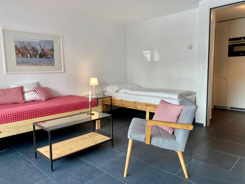 Tgesa La Roiva, Ferienwohnungen mit Hallenbad und Sauna Lenzerheide/Lai Exterior foto