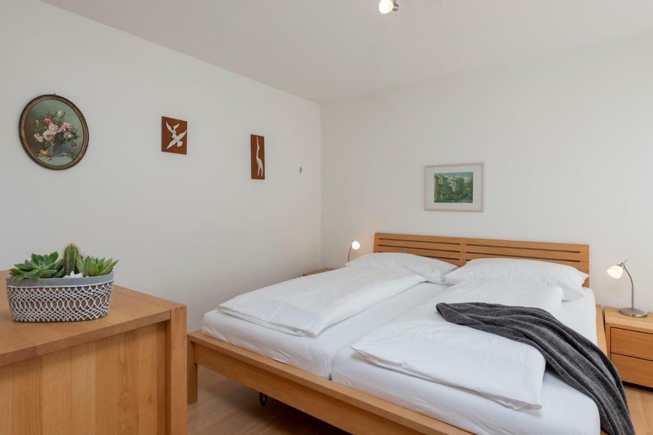 Tgesa La Roiva, Ferienwohnungen mit Hallenbad und Sauna Lenzerheide/Lai Exterior foto
