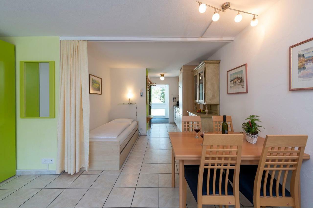 Tgesa La Roiva, Ferienwohnungen mit Hallenbad und Sauna Lenzerheide/Lai Exterior foto