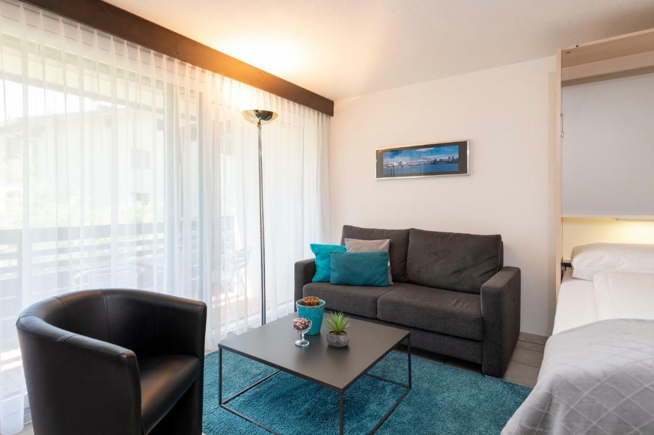 Tgesa La Roiva, Ferienwohnungen mit Hallenbad und Sauna Lenzerheide/Lai Exterior foto