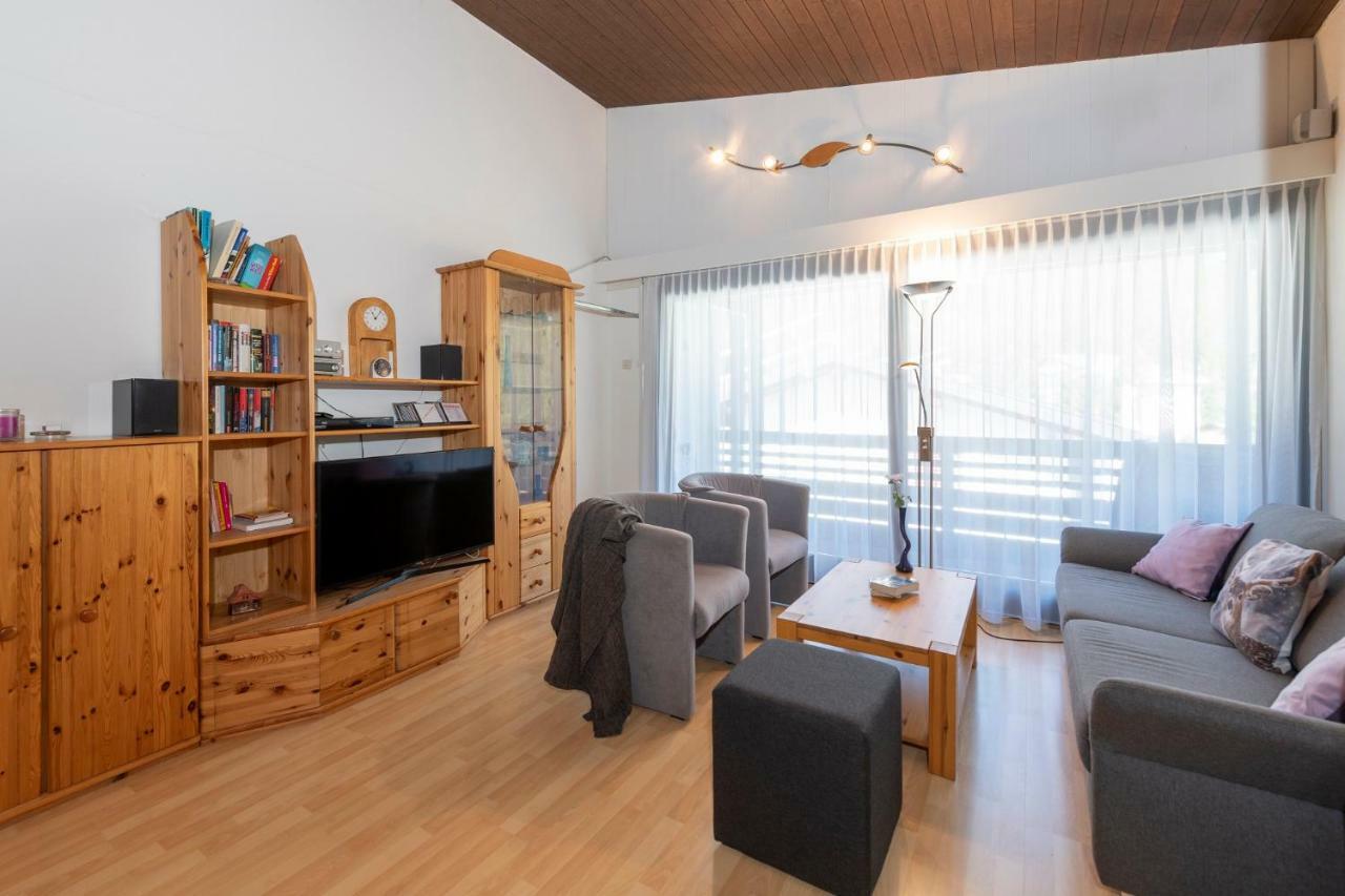 Tgesa La Roiva, Ferienwohnungen mit Hallenbad und Sauna Lenzerheide/Lai Exterior foto