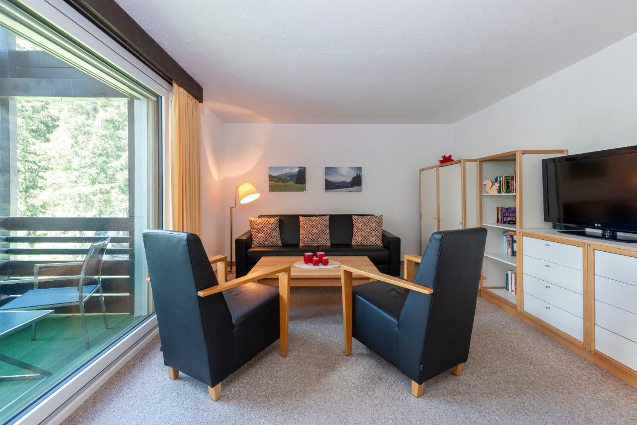 Tgesa La Roiva, Ferienwohnungen mit Hallenbad und Sauna Lenzerheide/Lai Exterior foto