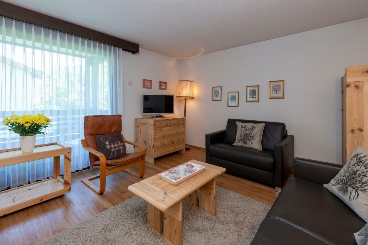 Tgesa La Roiva, Ferienwohnungen mit Hallenbad und Sauna Lenzerheide/Lai Exterior foto